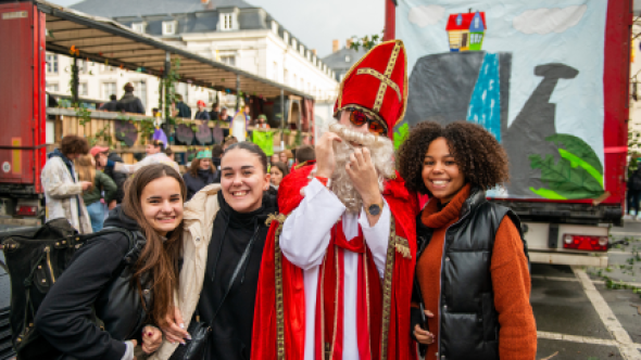 Etudiants et Saint-Nicolas
