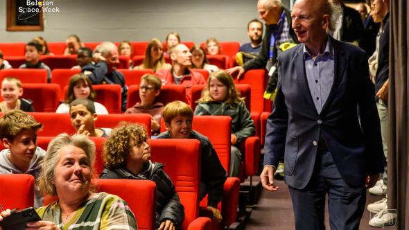 Dirk Frimout lors de la Space week