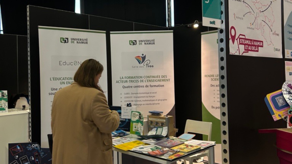 Photo du stand de l'UNamur au SETT
