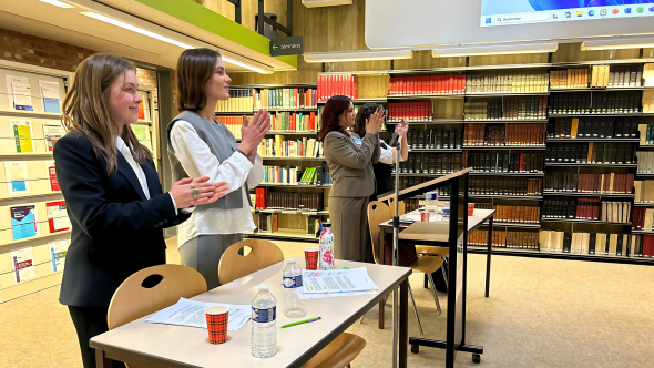 Etudiantes en droit qui ont participé au concours de plaidoirie international