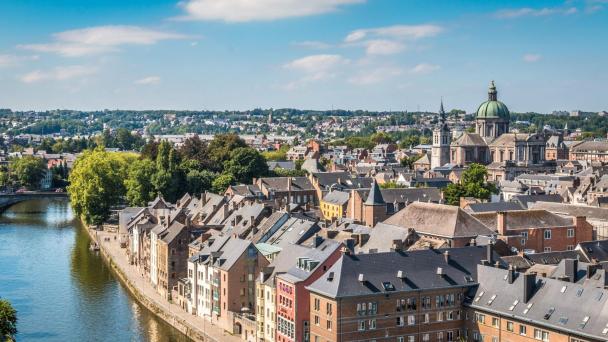 Photo panoramique de la ville de Namur