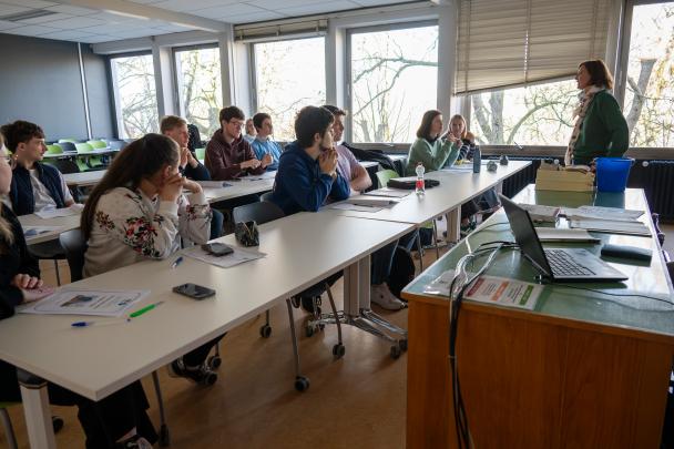 Activité lors de la foir eaux organisations mars 2025